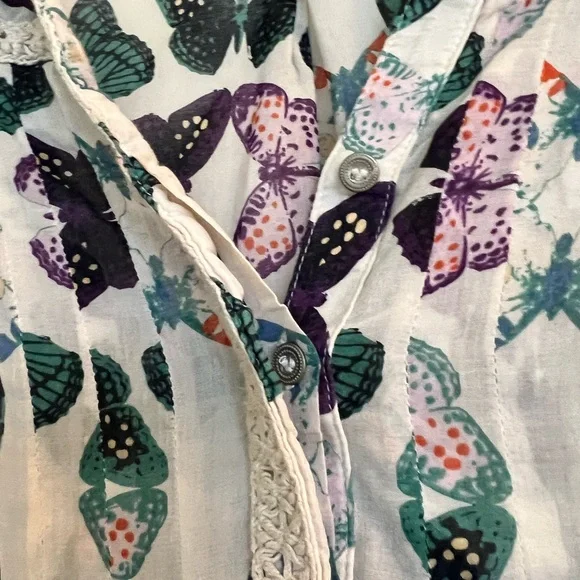 Anthropology butterfly Blouse, Like new,Size 0 - Picture 3 of 4